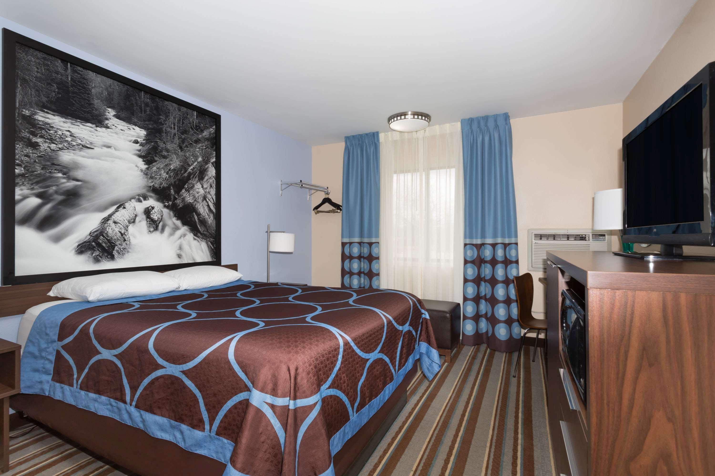 Hotel Super 8 By Wyndham Longmont/Twin Peaks Esterno foto